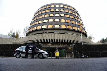 Exterior de la sede del Tribunal Constitucional, en Madrid. (Foto: ARCHIVO)