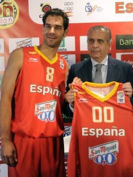 Calderón, con la camiseta de España en el Europeo 2011.? (Foto: kiko huesca)