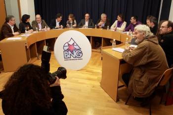 La Ejecutiva nacional del BNG, durante su reunión en Santiago. (Foto: EL CORREO GALLEGO)