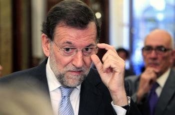  El presidente del Gobierno, Mariano Rajoy, a su llegada hoy al Congreso de los Diputados (Foto: EFE)