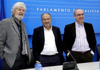 Xosé Manuel Beiras, Abel Losada y Francisco Jorquera. (Foto: LAVANDEIRA JR)