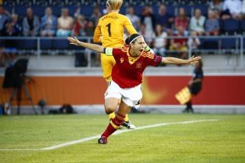 Verçonica Boquete celebra el gol que anotó ante las inglesas en el estreno en el Europeo. (Foto: STEFAN JERREVANG)