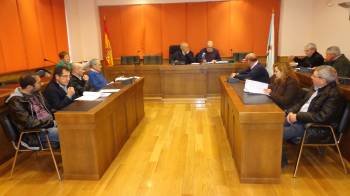 Alcaldes y concejales integrados en la Mancomunidad de Municipios, en un momento del pleno. (Foto: A. R.)