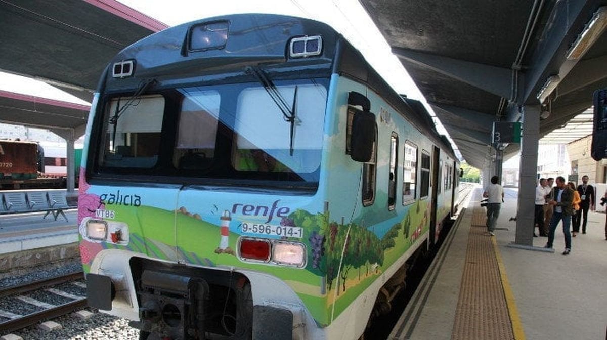 Uno de los trenes turísticos de Ourense.