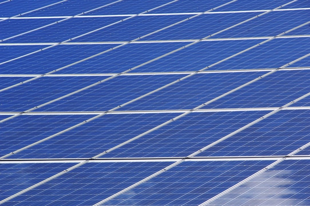 Paneles solares (Foto: Pixabay).